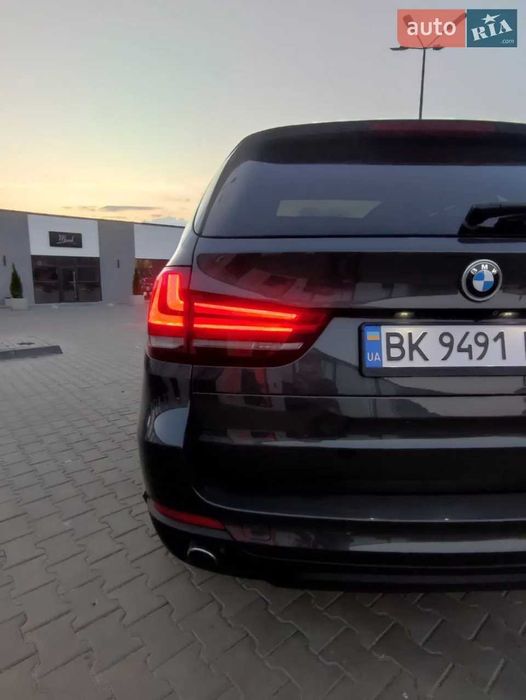 Автомобіль BMW X5 2016