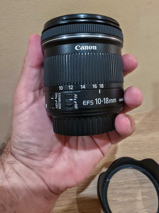Objetiva Canon EF-S 10-18mm f/4.5-5.6 IS STM AF – Excelente Estado!