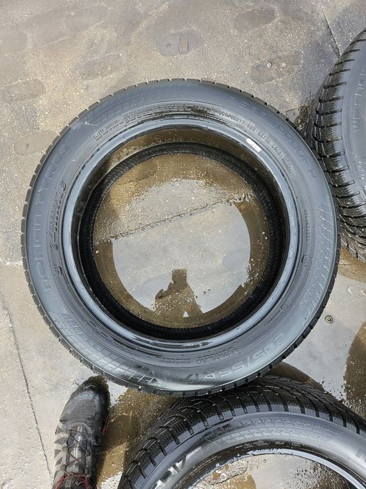 OPONY NOKIAN 4 SZT.   205/55/17 wielosezonowe