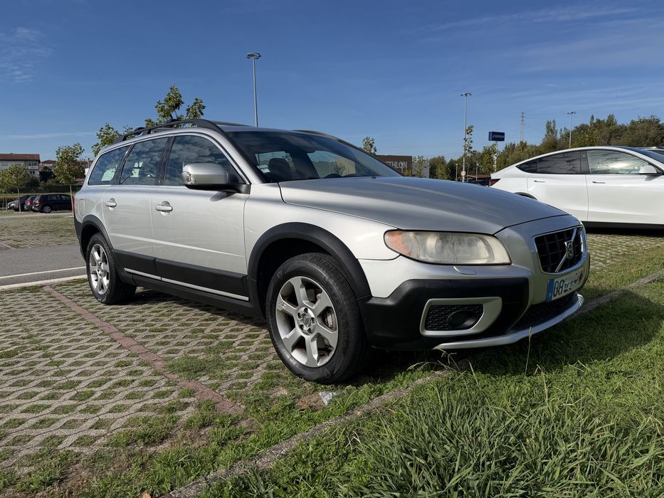 VOLVO XC70  -  D5