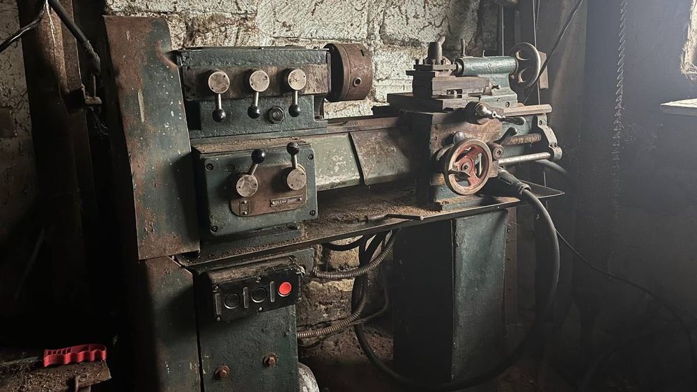 Токарний станок ТВ-6м готовий