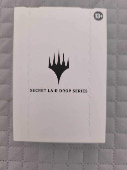 Secret Lair: Dan Frazier Is Back: The Enemy Signets Versão Foil