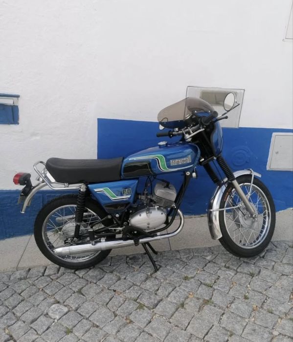 Mota Macal azul M80