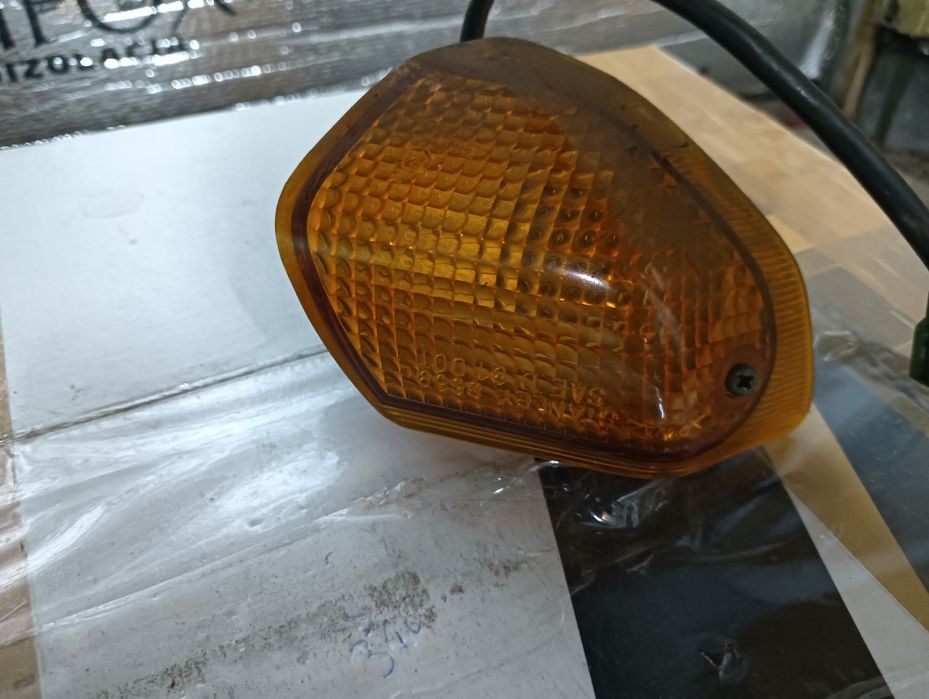 Kierunkowskaz kawasaki zzr 600 lewy tył