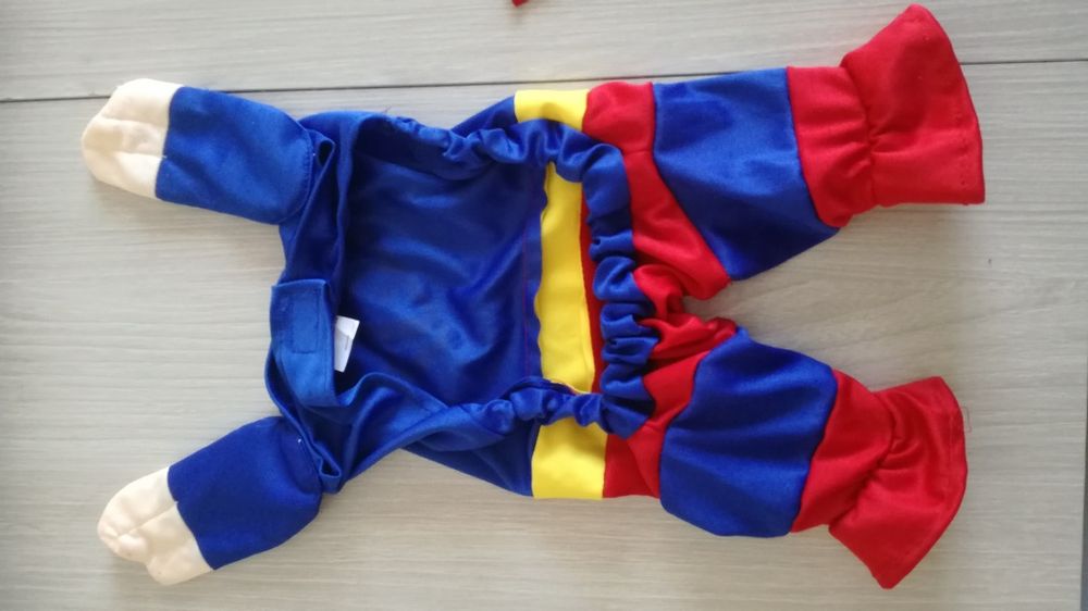 Roupa para cão pequeno