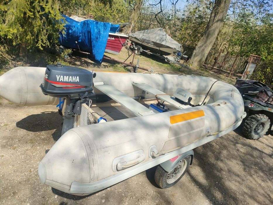 Ponton hybryda z silnikiem Yamaha 5K