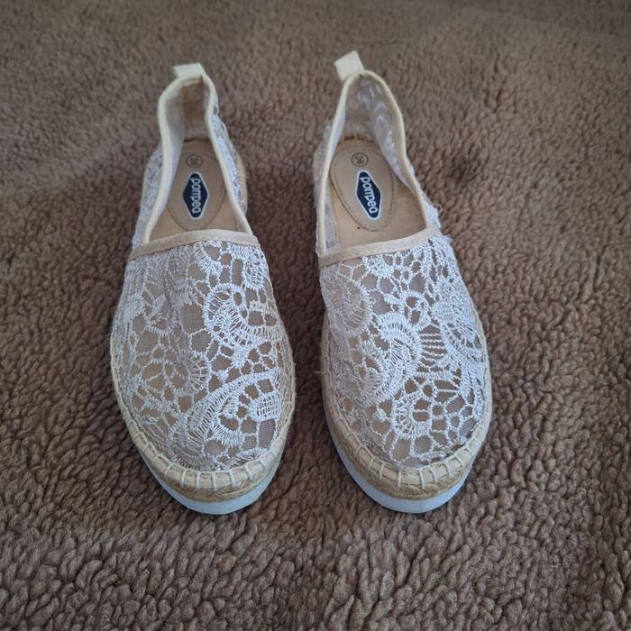 Buty letnie koronkowe