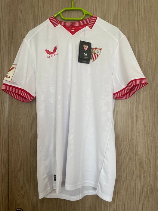 Футбольна форма Севільї