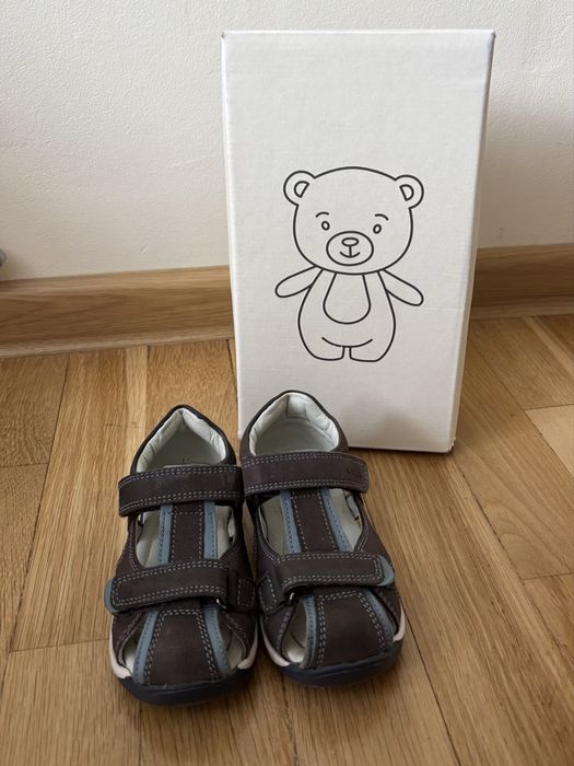 Skórzane sandały Lasocki r. 23