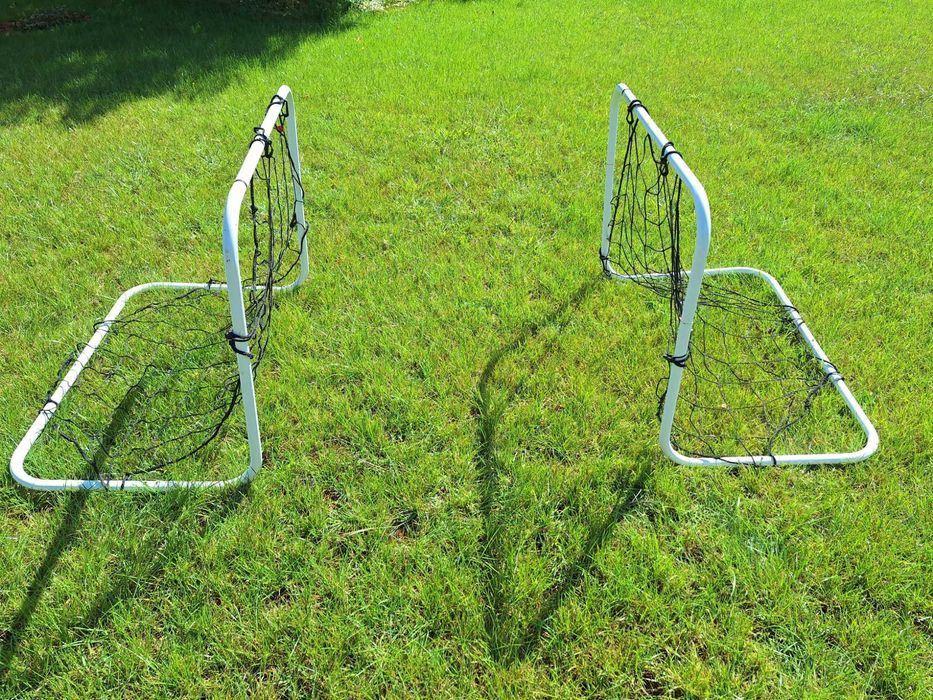 Bramki (x2 szt.) do piłki nożnej z siatką KIPSTA - dla dziecka