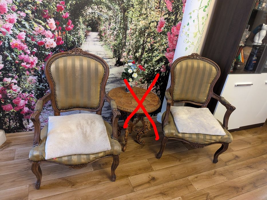 Krzesła w stylu Retro