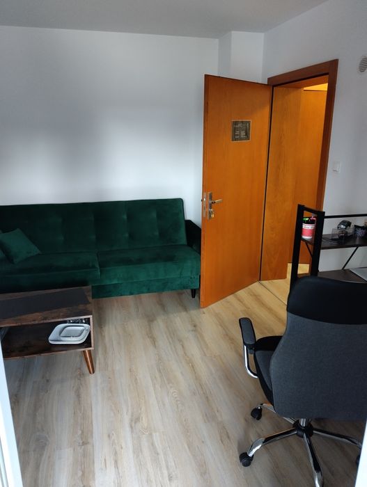 Wynajmę lokal usługowy na gabinet biuro