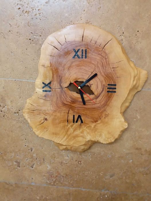 Relógio rústico e artesanal