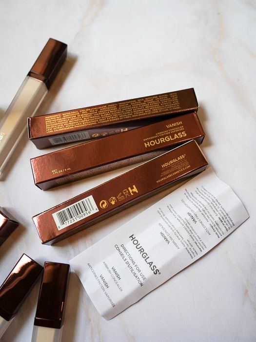 Консилер Hourglass Vanish Airbrush concealer