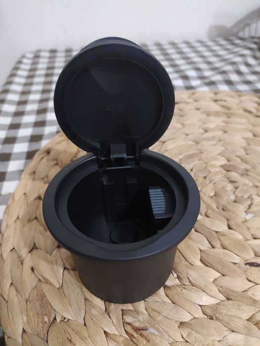 Пепельница для авто