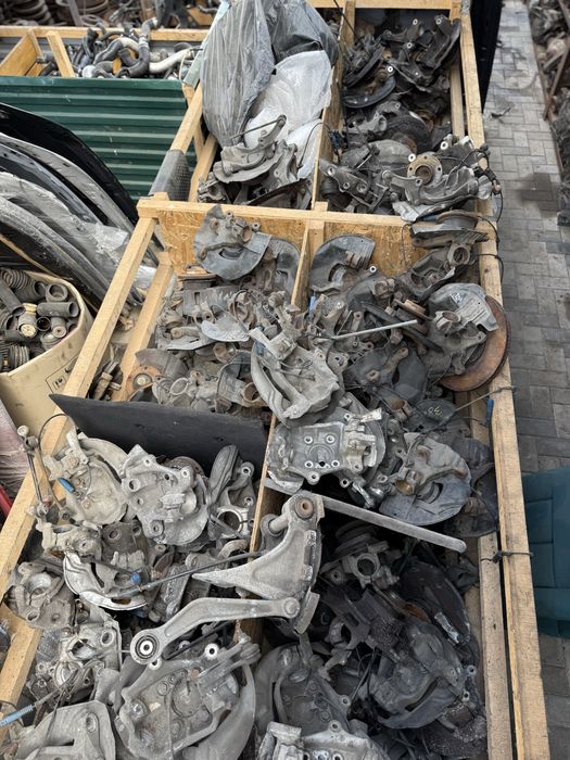 цапфа стійка ричаг ступиця пружина BMW E39 E46 E53 E60 E65 E90 Е87 Е70