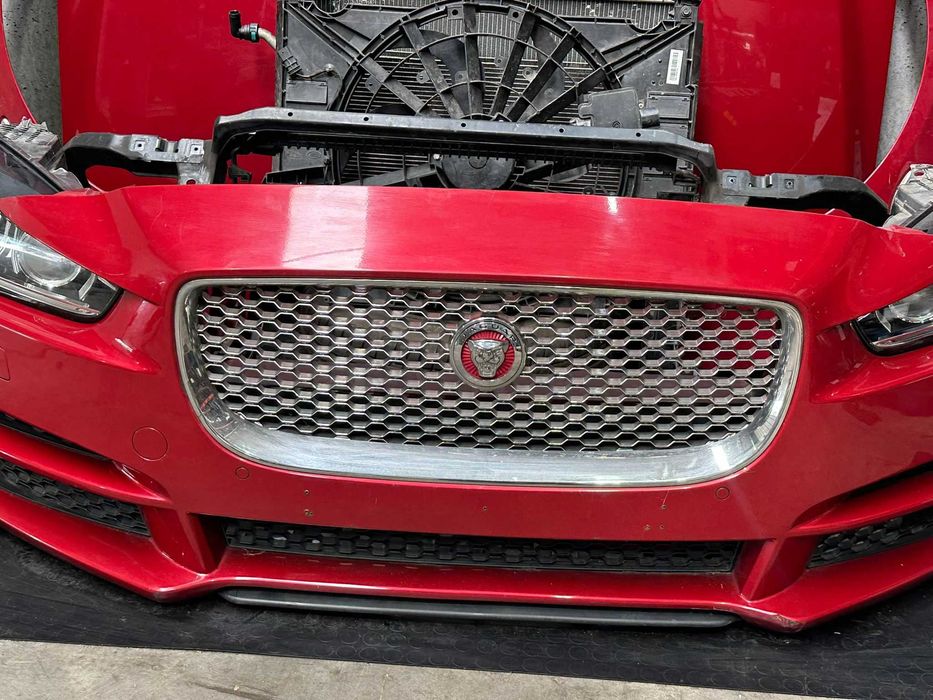 Frente completa Jaguar XE 2.0L (2017)