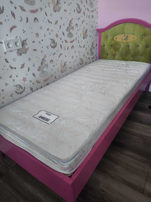 Продам дитяче ліжко (дерево)