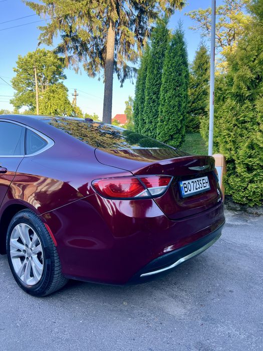 Chrysler 200 2,4 газ/бензин Автомат 2015 рік