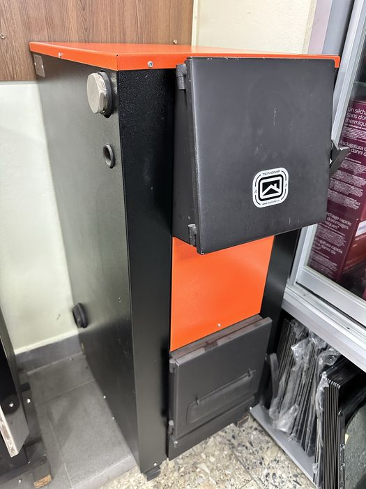 Котел на дрова 30 кВт з електричним теном 9 кВт на площу 300 м2