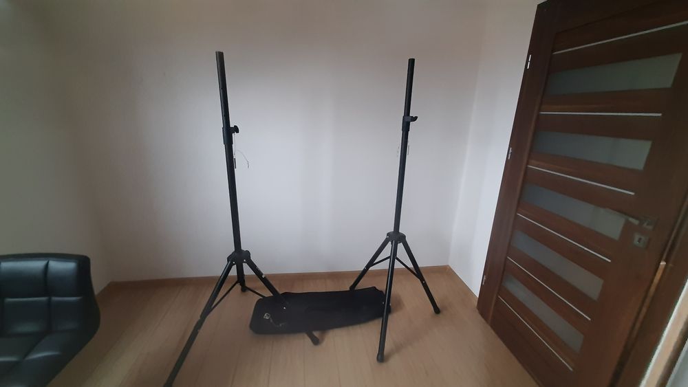 Stojaki pod kolumny głośnikowe +pokrowiec