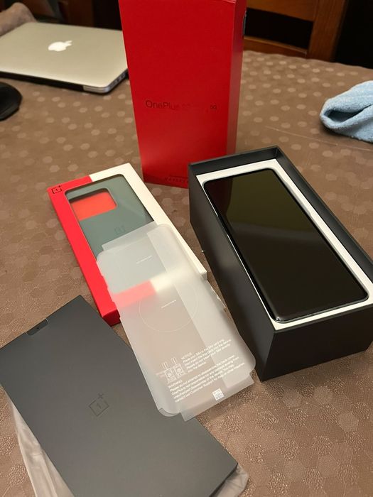 OnePlus 10 pro 5GB