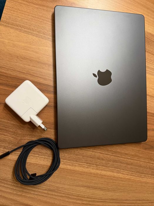 MacBook Pro 14" M4 (2024) | 16GB | 512GB | Teclado PT | Caixa