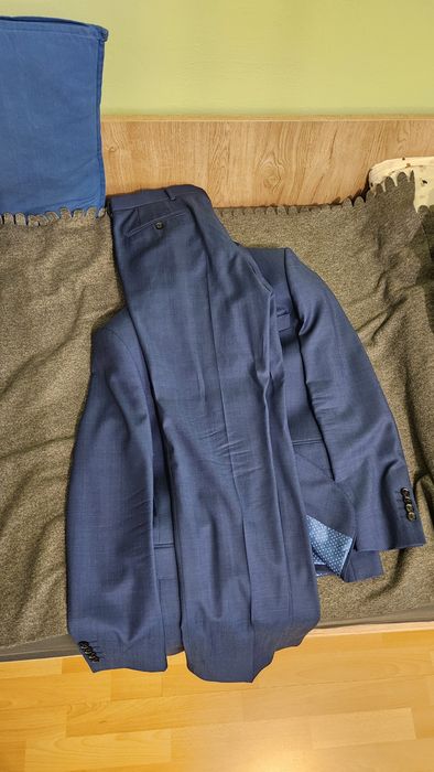 Garnitur wełniany granatowy Vistula taliowany Super Slim