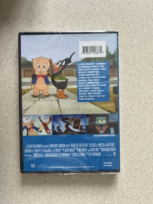 DVD диск Looney Tunes: The Day the Earth Blew Up