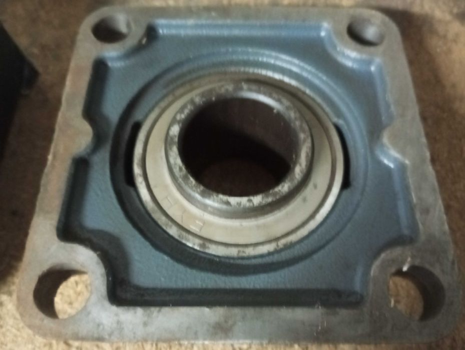 Rolamentos e chumanceiras