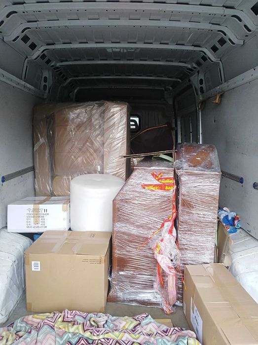 Tani Transport | PRZEPROWADZKI __ CZĘSTOCHOWA  /  Bus - Przewóz mebli