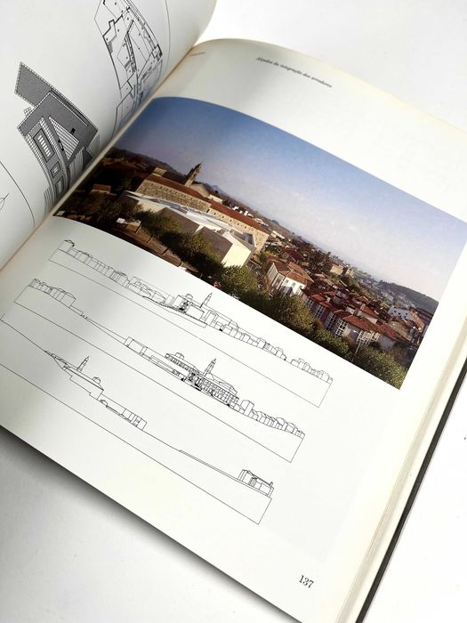 Álvaro Siza Obras e Projetos 1996 Livro Exposição