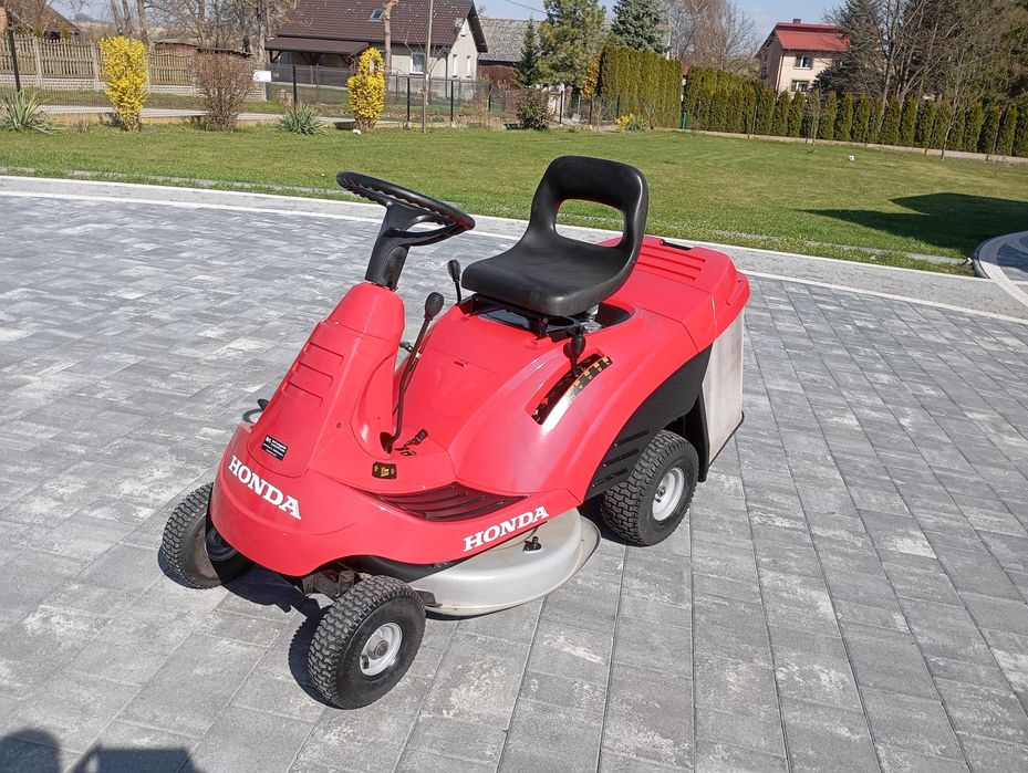 Traktorek kosiarka honda 1211 idealna jak nowa.