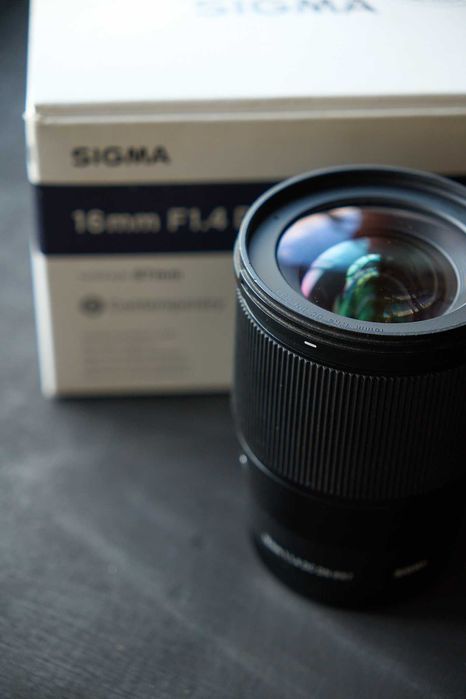 Sigma 16 mm 1.4 (sone e)