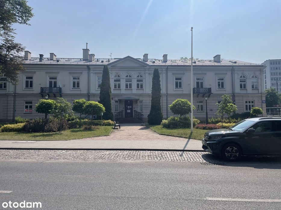 Budynek NFZ przy ul. Jana Pawła II w Kielcach