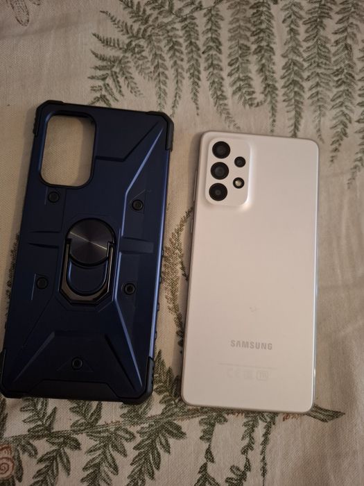 Продам Samsung Galaxy A73 5G 8/256Gb