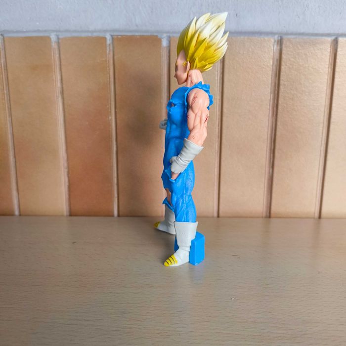 Figura Anime Dragon Ball Vegeta Super Guerreiro