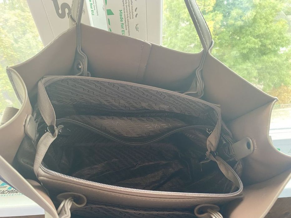 Продам женскую  сумку