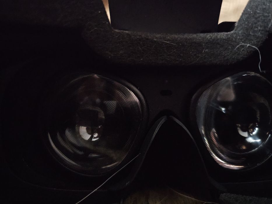 Продам Oculus rift s