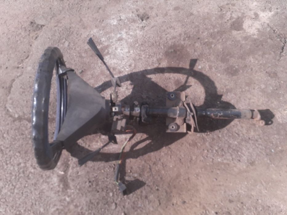 Продам кермову колонку УАЗ 452