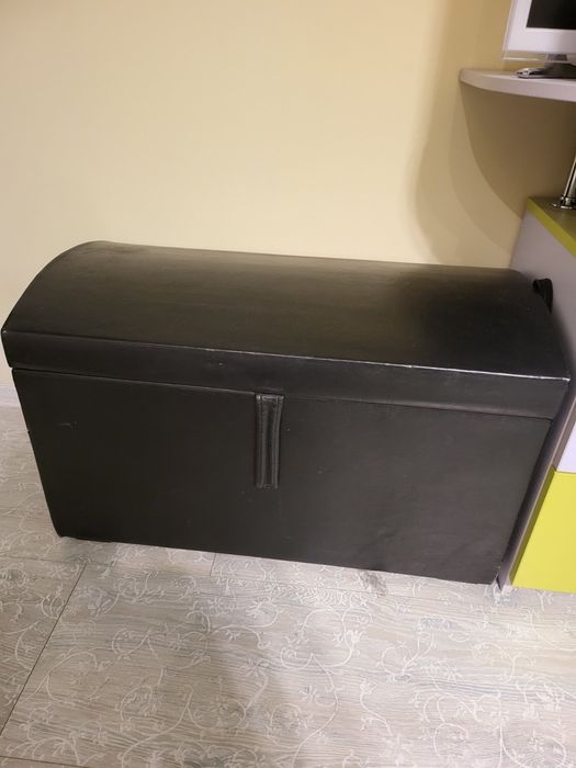 Пуф кожаный большой