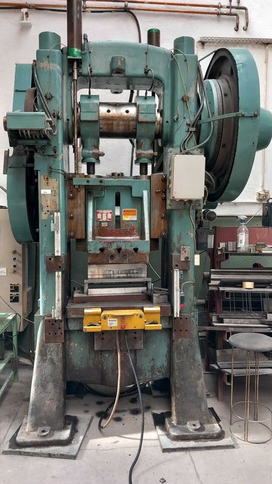 Prasa mimośrodowa 100 ton