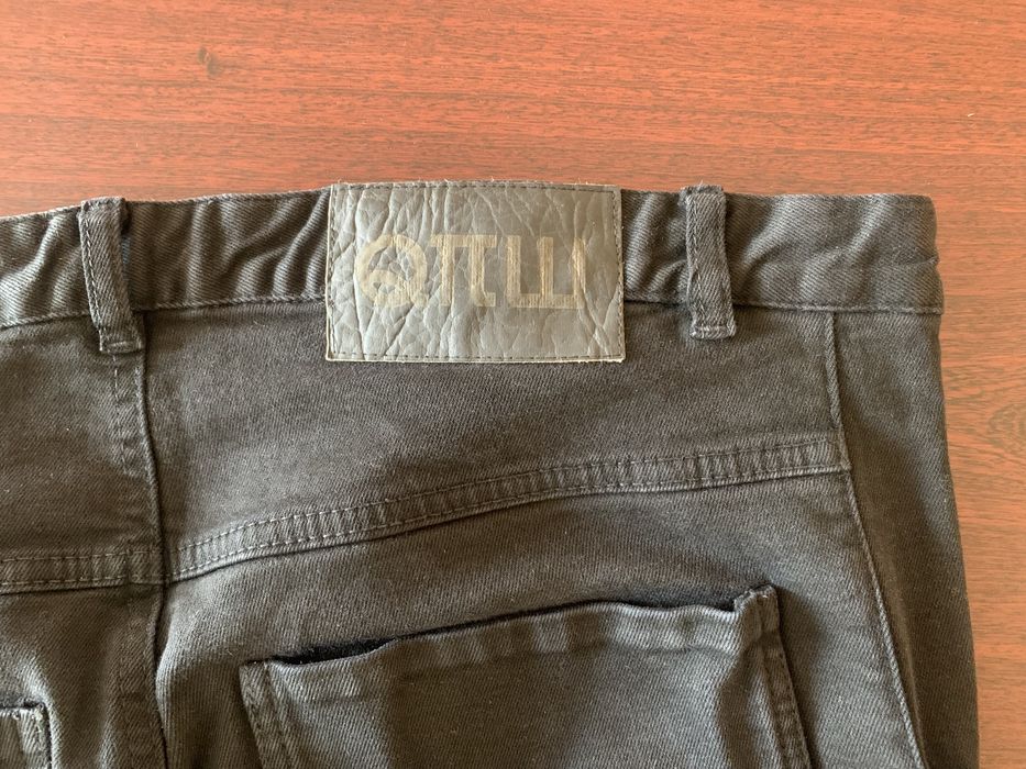 Męskie czarne jeansy Robert Kupisz