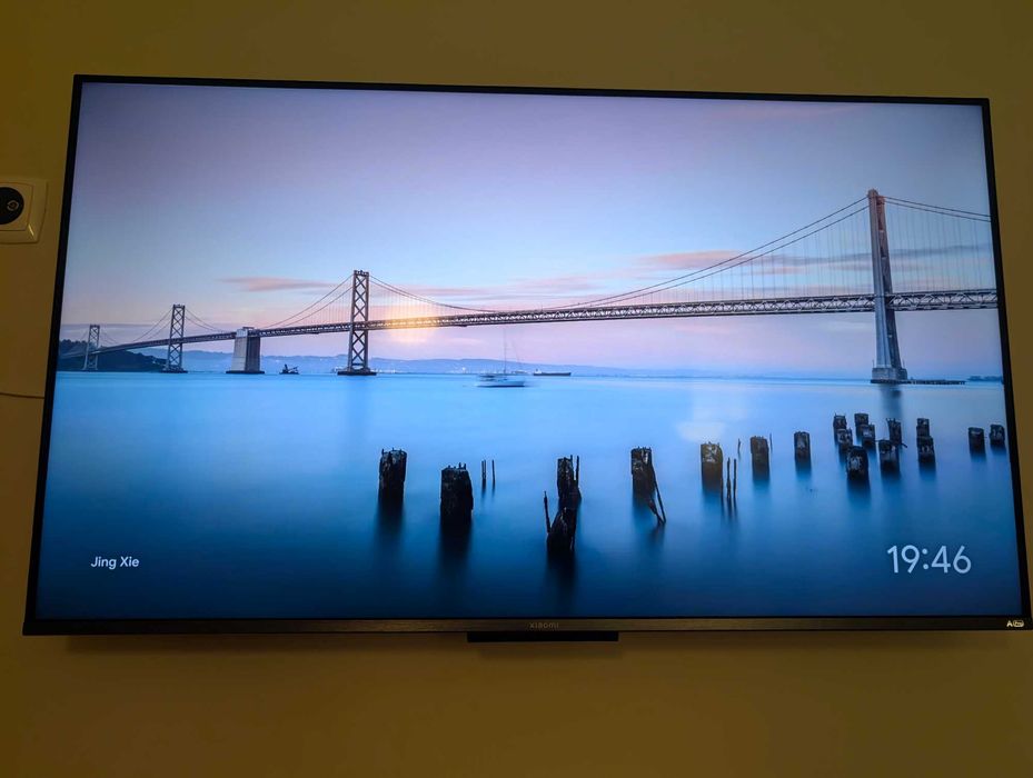 SmartTV Xiaomi TV A PRO 43” (2025) - QLED - Google TV - como nova