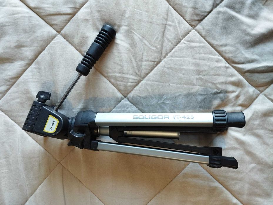Tripé Fotografia / Video SOLIGOR VT-425