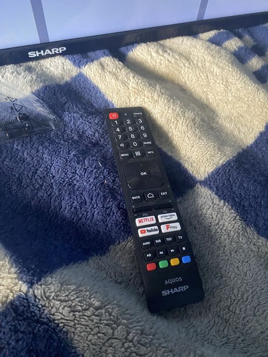 Telewizor SHARP 40 cali