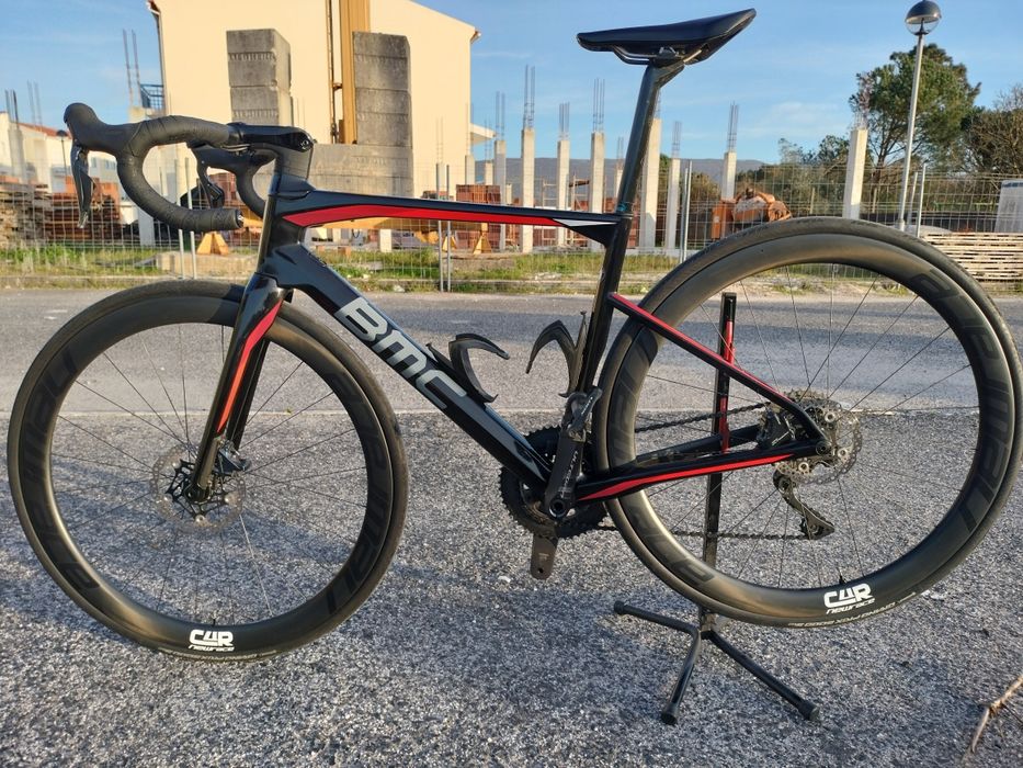Bicicleta BMC roadmachine 01