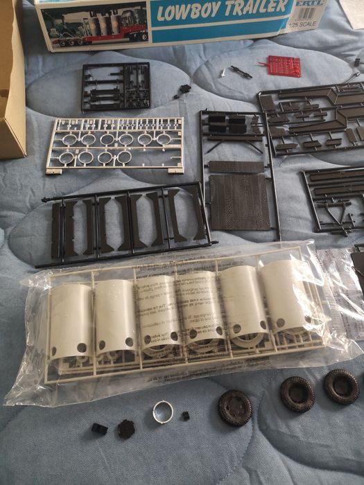 Kit Plástico Lowboy Trailer 1:25 - ESCI/ERTL (Raro!)