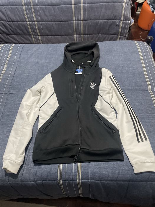 Casaco Adidas Preto e Branco