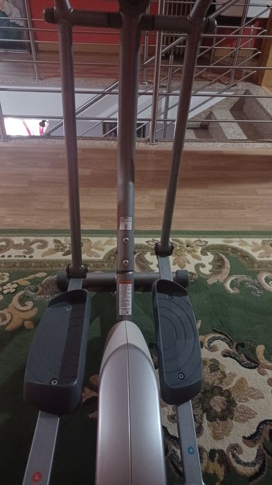 Elíptica Domyos FC100